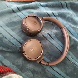 JBL Wireless Bluetooth Headset