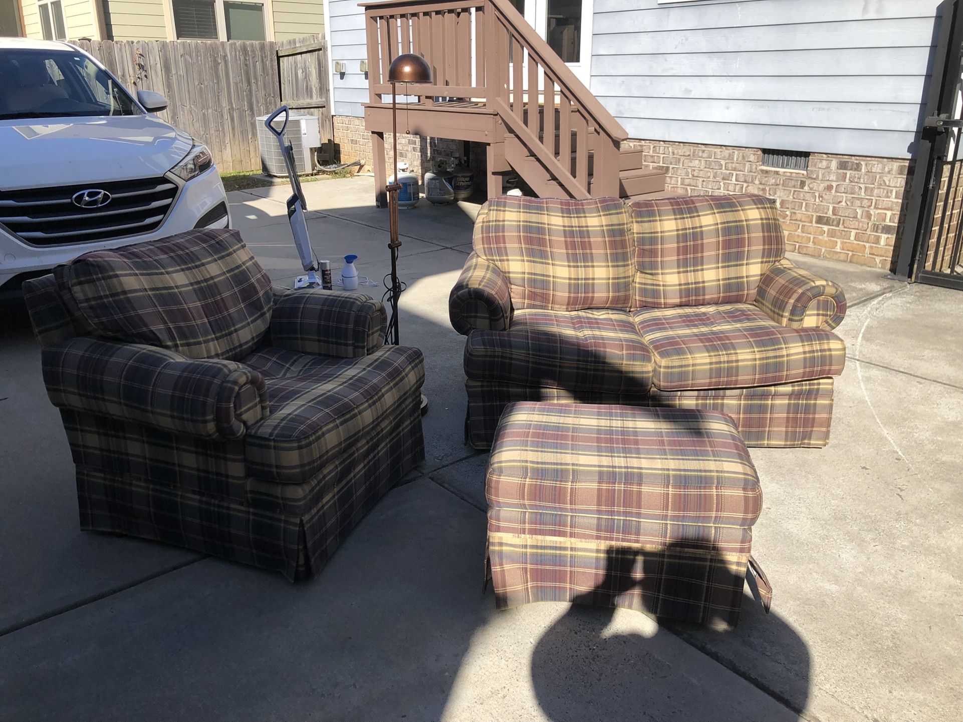 Used Loveseat, Chair, ottoman And Lamp