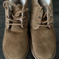 Men's UGG Size 10