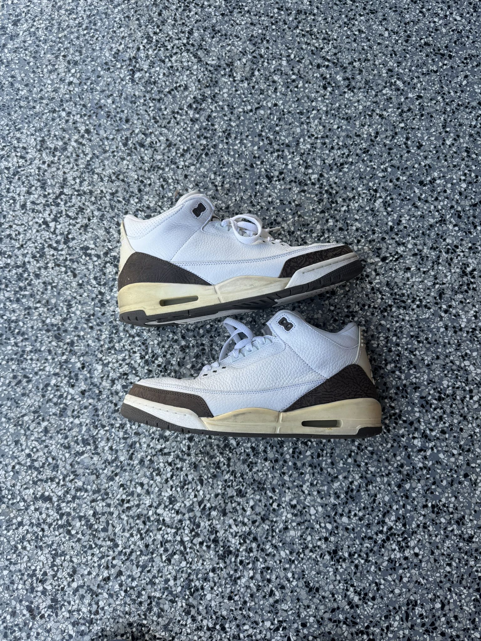 Jordan 3 Mocha size 11