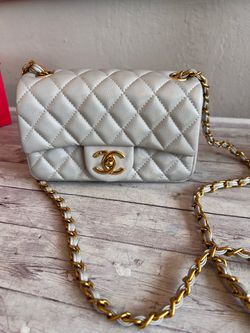 Women’s handbag