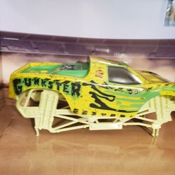Gunkster  1:15 Glow In The Dark R/c Body For Customizers