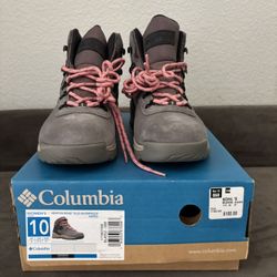 Columbia Women’s Waterproof Hiking Boots - Newton Plus Waterproof Amped Size 10  BRAND NEW 