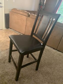 Counter top high table with 6 chairs