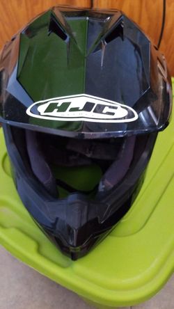 HJC MEDIUM HELMET WITH Oakleys