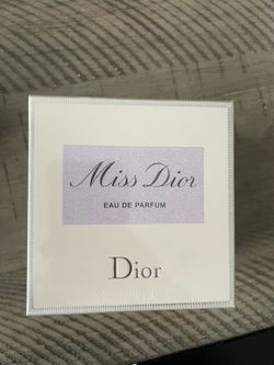 Miss Dior perfume