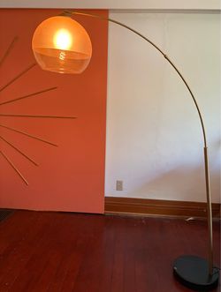 Floor lamp