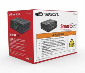 Emerson SmartSet Dual Alarm Clock Radio All 50-state time zones and date display.