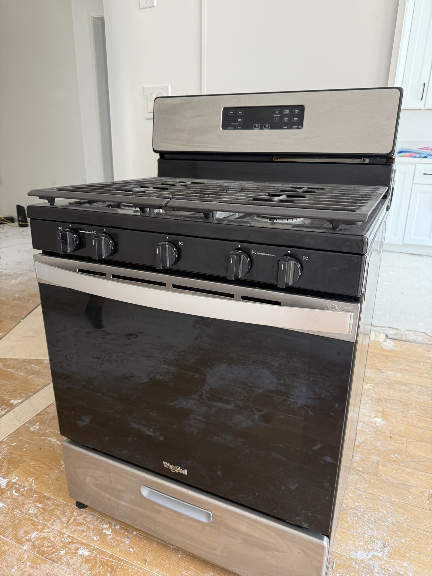 Gas / Stove