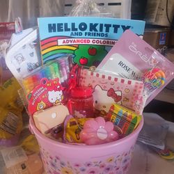 Hello Kitty  -preteen 