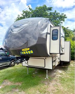 2015 Forest River Hemisphere Lite Fifth Wheel