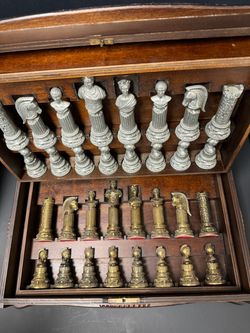Vintage Italfama Style Metal Chess Set Roman Empire Caesar Cleopatra w/ Wood Case