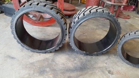 Forklift tires