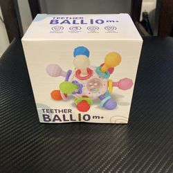 Teether Ball. 0m+. Brand New