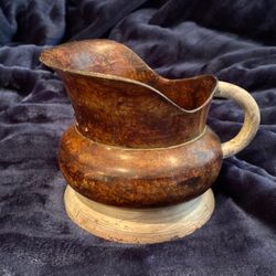 Metal antique gravy poor made In India