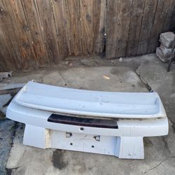 2004 Ford Mustang Trunk Lid