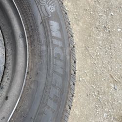 Michelin Defender Ltx M/s Tires 215/70/r16