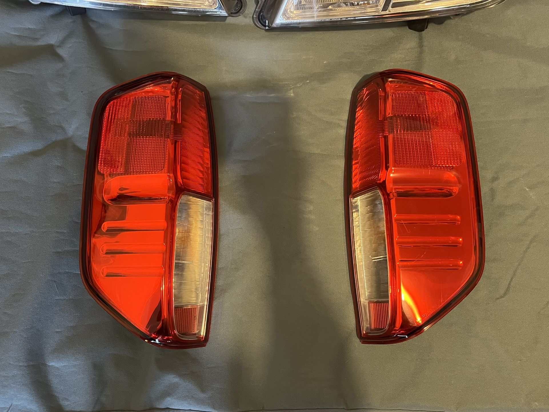 Nissan Frontier OEM Tail Lights (2009-2021)