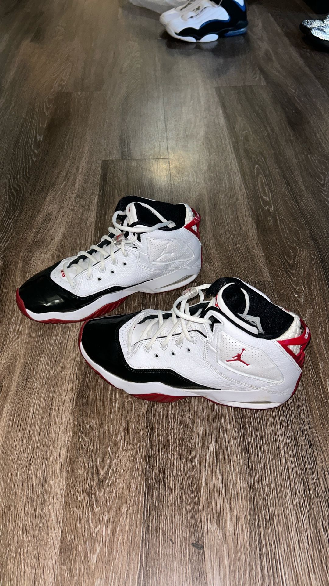 Nike Jordan’s Size 10 Mens