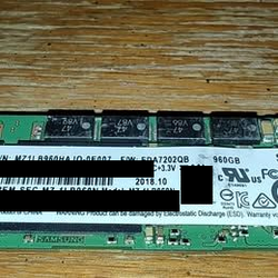 Samsung 983 DCT 960GB NVMe Enterprise SSD