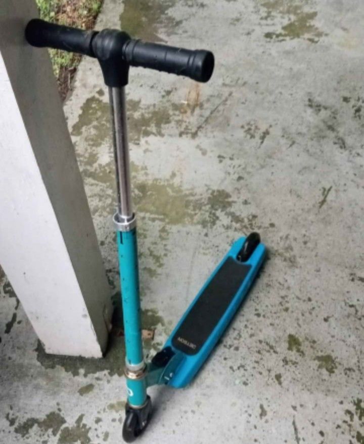 Baby Blue Scooter