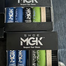 Shoe cleaning kit