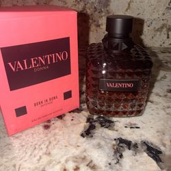 Valentino born in roma girls cologne