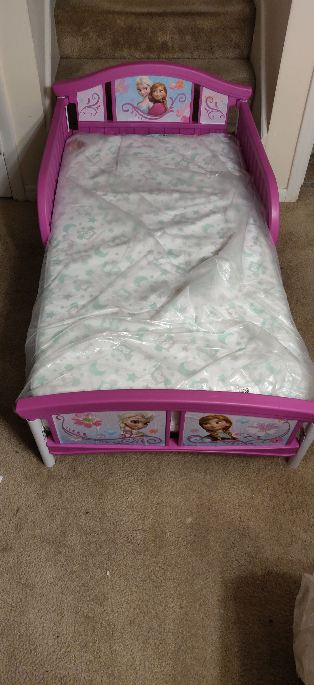 Elsa & Anna toddler bed frame.. mattress NOT included