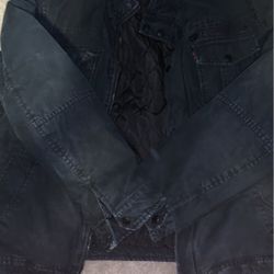 L Levi’s Windbreaker