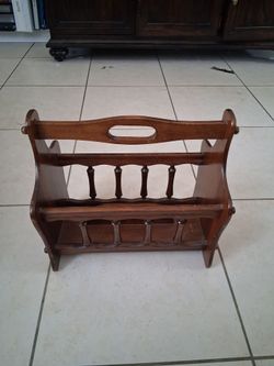 Wooden Magazine Rack with Spindle Detail