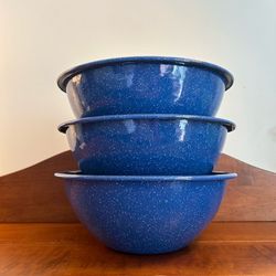 Set of 3 Blue & White Speckle Enamel Bowls 9 3/8” diameter