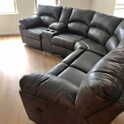 Curved Design Reclining Sectional Couch W Center Console ⭐$39 Down Payment with Financing ⭐ 90 Days same as cash