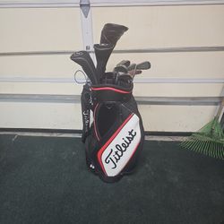 Titleist Golf Set