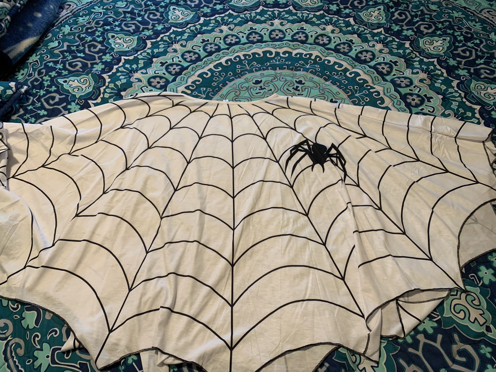 Women’s Spider web Poncho Costume- One Size Fits All