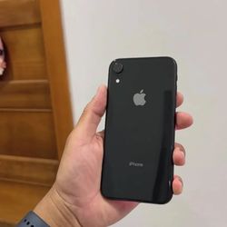 iPhone XR Unlocked With Warranty ☺️