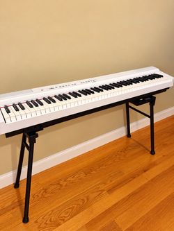 Yamaha keyboard piano P125a