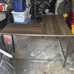 Free Table