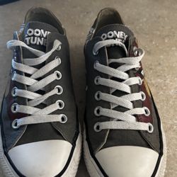 Converse Chuck Taylor All Star Looney Tunes Rivalry Low Top Men 5 / Women 7