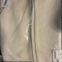 ALO Women’s Merino Wool Oversized Scarf - Ivory