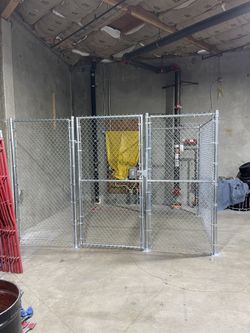 Chainlink Gates / Fence