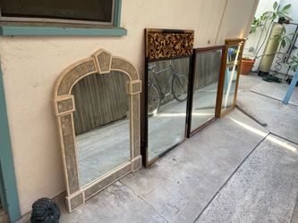 Various furniture mirrors qty