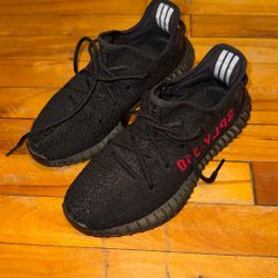 USED YEEZY 350 BRED SIZE 6.5
