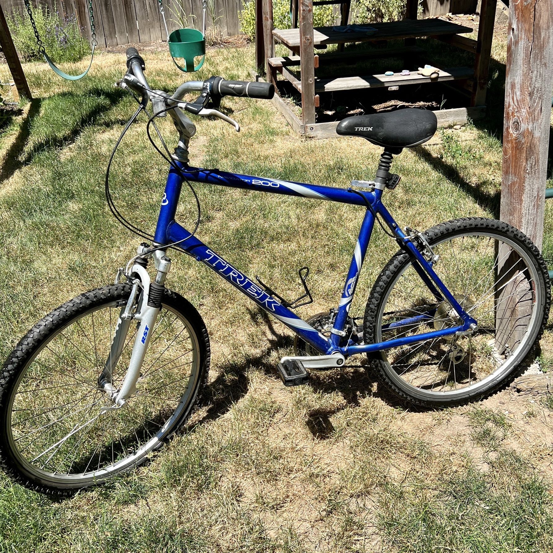 trek hybrid 21 speed bicycle Trek Hybrid Bike 21” Frame for Sale in Portland, OR