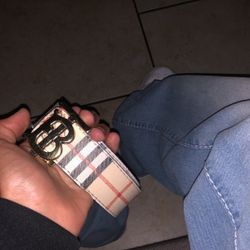 Burberry belt