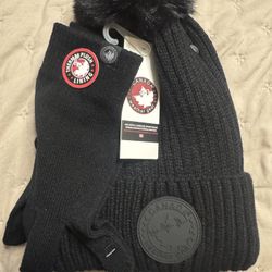 Canada Weather Gear 2PC Set Hat& Glove