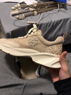 Tory Burch Size 12 Men