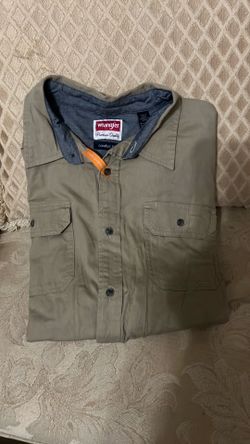 Men’s Wrangler Long Sleeve Shirts