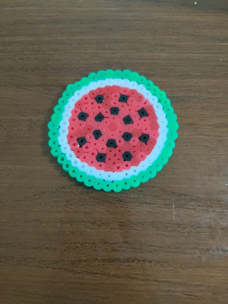 Perler Bead Coasters: Watermelon