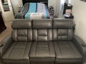 Reclinable Couch With Led Lights