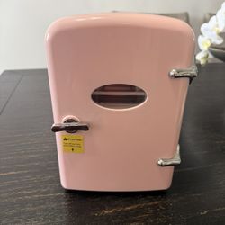 Mini Fridge, Mini Refri, Cosmetics, Cosmeticos